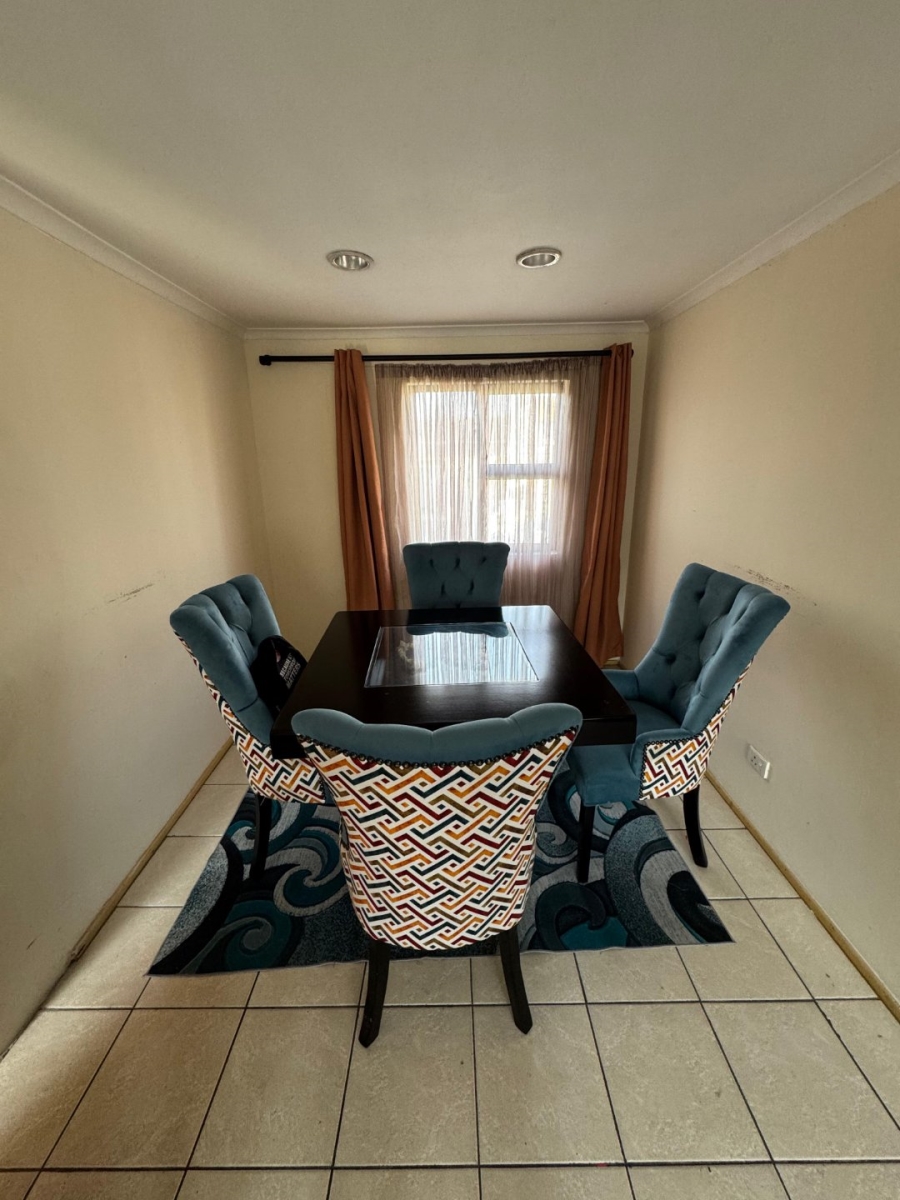 To Let 3 Bedroom Property for Rent in Tuscany Glen Western Cape